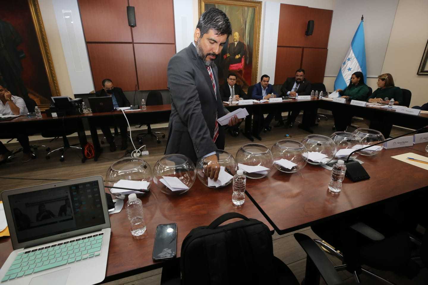 CN finalizó la etapa de audiencias públicas para la elección del fiscal general y adjunto